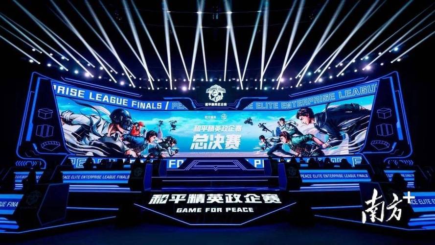 和平精英腾讯模拟器辅助【山猫单范围】天卡 支持新赛季 无后座 范围伤害 子弹追踪